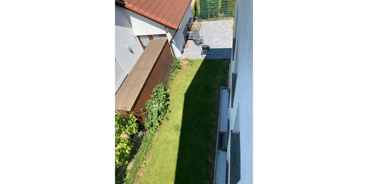 Dachgeschoßwohnung Böblingen Dagersheim - 3.5 Zimmer, 88 m&sup2;, 320.000&euro; | Angebot:26180306