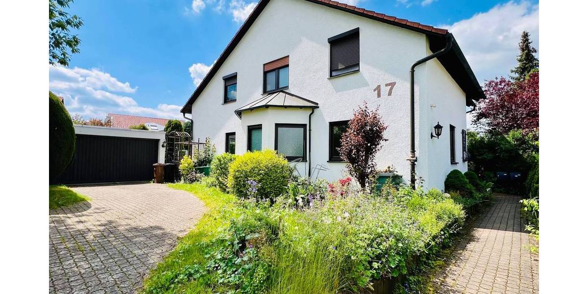 Einfamilienhaus Schwieberdingen - 8 Zimmer, 202 m&sup2;, 950.000&euro; | Angebot:25706113