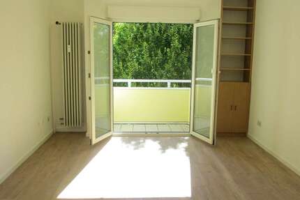 Wohnung zum Kaufen in Stuttgart 296.000 € 57 m² 2.5 zimmer