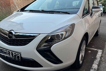 Opel Zafira Tourer 121.500 km 9.200 &euro; Stuttgart 70376