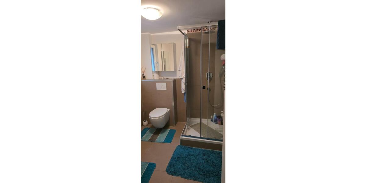 Einfamilienhaus Leonberg - 7.5 Zimmer, 140 m&sup2;, 2.000&euro; | Angebot:25174653