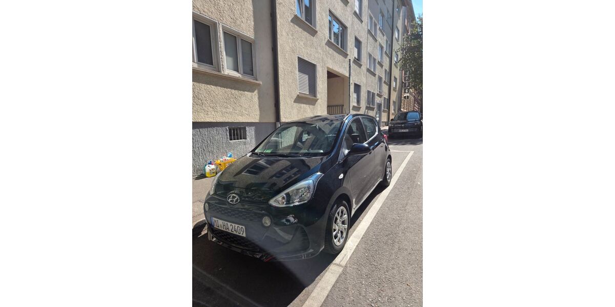 Hyundai i10 75.000 km 6.000 &euro; Stuttgart 70176