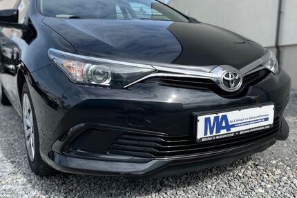 Toyota Auris 76.100 km 10.900 &euro; Markgroningen 71706