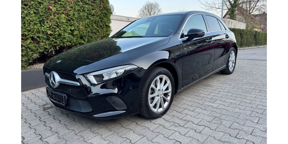 Mercedes-Benz A 250 82.000 km 20.780 &euro; Dettingen unter Teck 73265