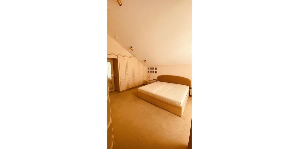 Maisonettenwohnung Sindelfingen Darmsheim - 3.5 Zimmer, 157 m&sup2;, 1.740&euro; | Angebot:26056108