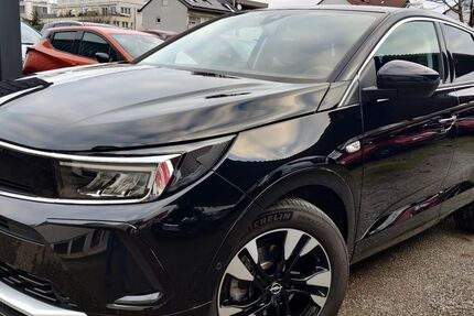 Opel Grandland (X) 27.700 km 22.950 € Fellbach 70734