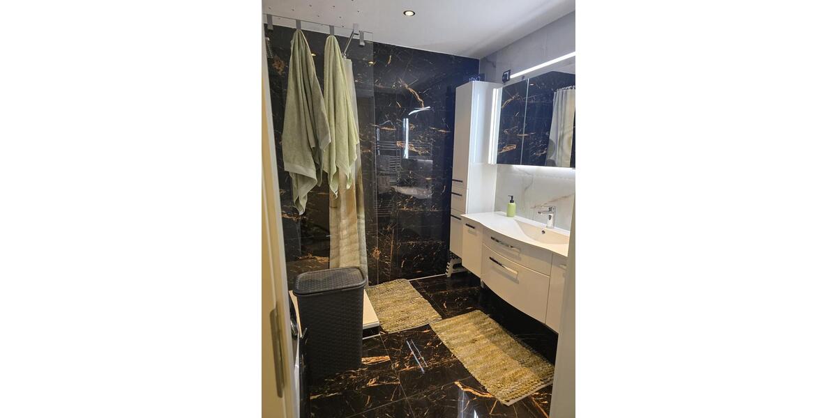 Etagenwohnung Winnenden - 4 Zimmer, 107 m&sup2;, 330.000&euro; | Angebot:26802184