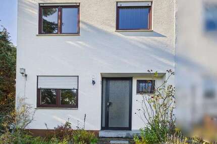 Haus zum Kaufen in Waiblingen 490.000 € 120 m² 5 zimmer