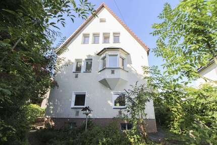 Haus Stuttgart Botnang - 9 Zimmer, 204 m&sup2;, 980.000&euro; | Angebot:26865779