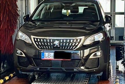 Peugeot 5008 158.000 km 14.100 € Affalterbach 71563
