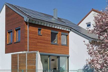 Haus Ludwigsburg Pflugfelden - 7 Zimmer, 201 m&sup2;, 1.195.000&euro; | Angebot:26273964