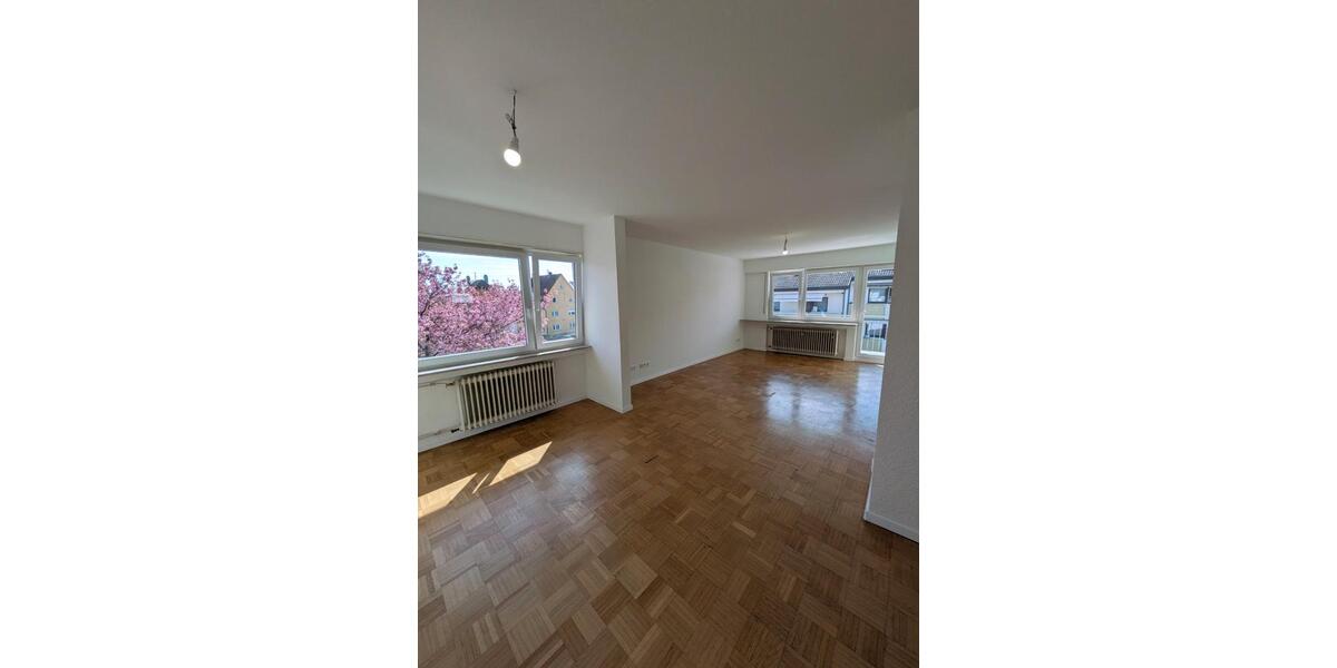 Etagenwohnung Kornwestheim - 3.5 Zimmer, 82 m&sup2;, 1.490&euro; | Angebot:26395526