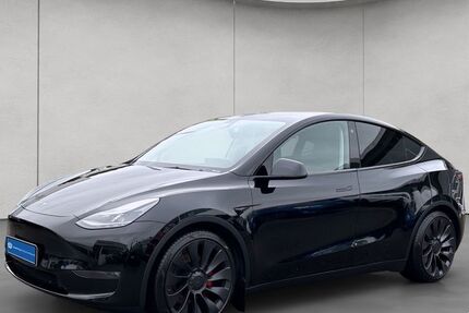 Tesla Model Y 46.100 km 38.970 &euro; Esslingen 73730