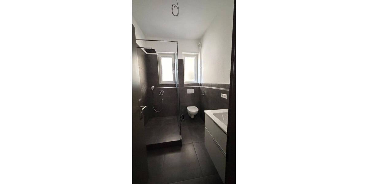 Gewerbeobjekt Stuttgart Ost - 3 Zimmer, 1.800&euro; | Angebot:26472847