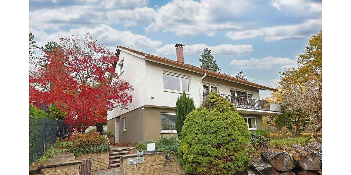 Einzigartiges Einfamilienhaus mit Einliegerwohnung und großem Gartengrundstück 7 zimmer