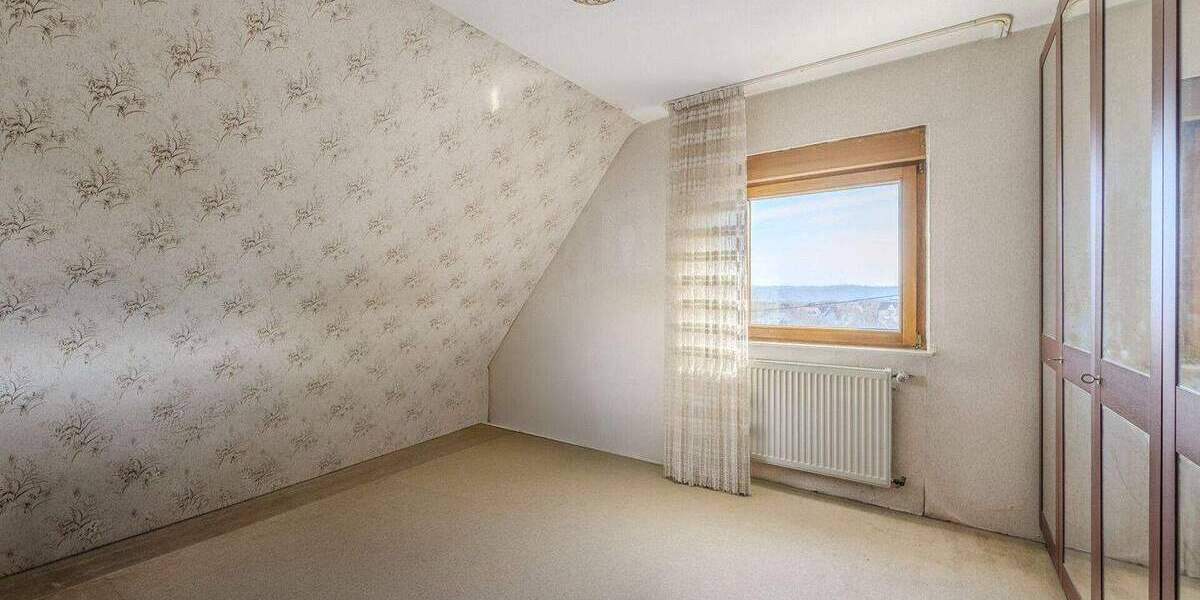 Einfamilienhaus Besigheim - 5 Zimmer, 122 m&sup2;, 469.000&euro; | Angebot:25899230