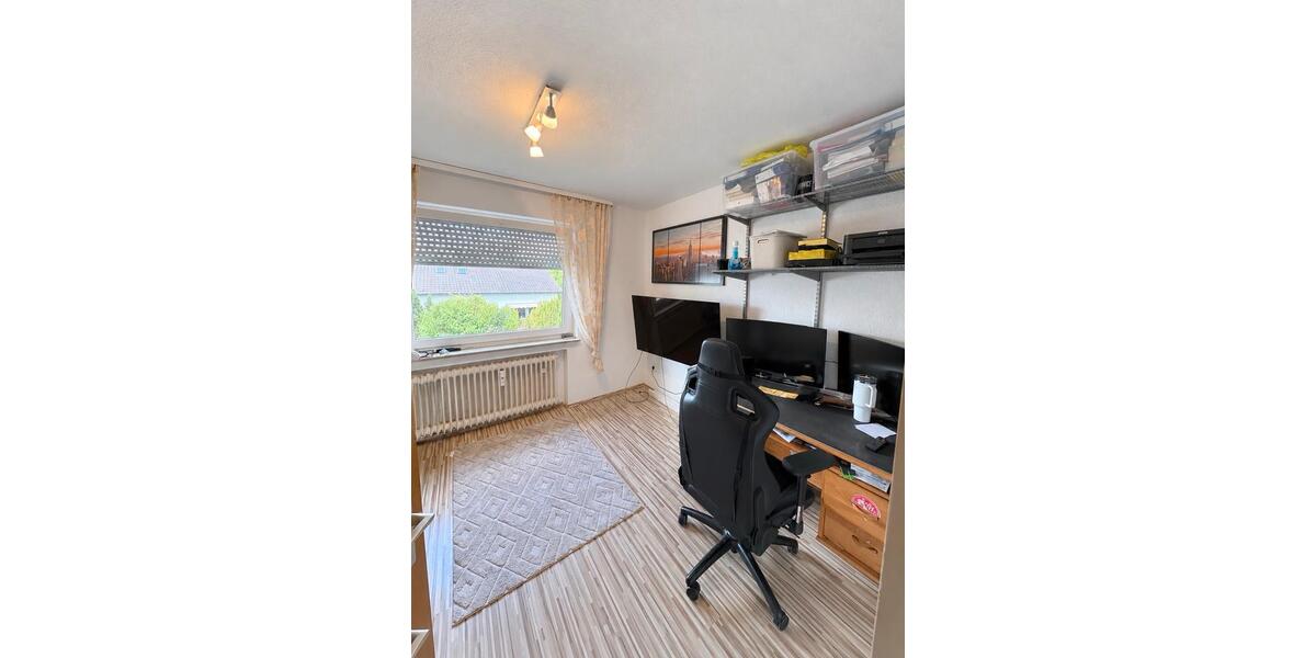 Etagenwohnung Vaihingen an der Enz - 4.5 Zimmer, 91 m&sup2;, 270.000&euro; | Angebot:27260085