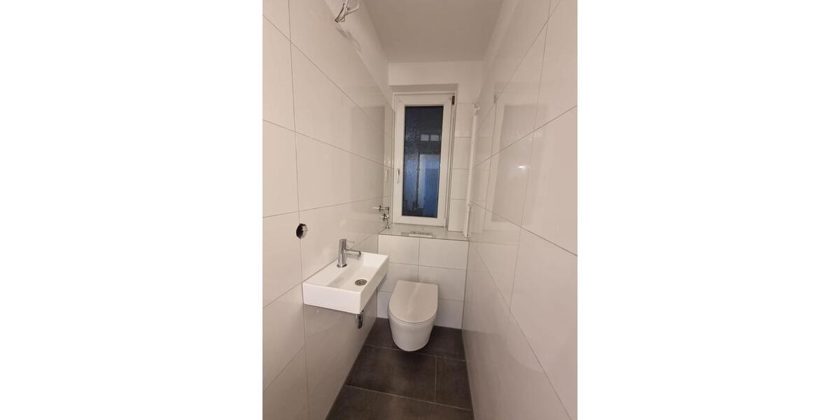 Etagenwohnung Stuttgart Feuerbach - 1 Zimmer, 16 m&sup2;, 450&euro; | Angebot:26183213