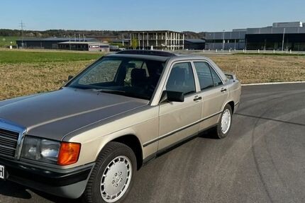 Mercedes-Benz 190 240.000 km 5.800 &euro; Leonberg 71229