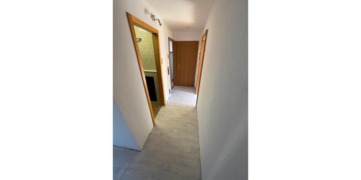 Erdgeschoßwohnung Stuttgart Mühlhausen - 2 Zimmer, 42 m&sup2;, 550&euro; | Angebot:26588264