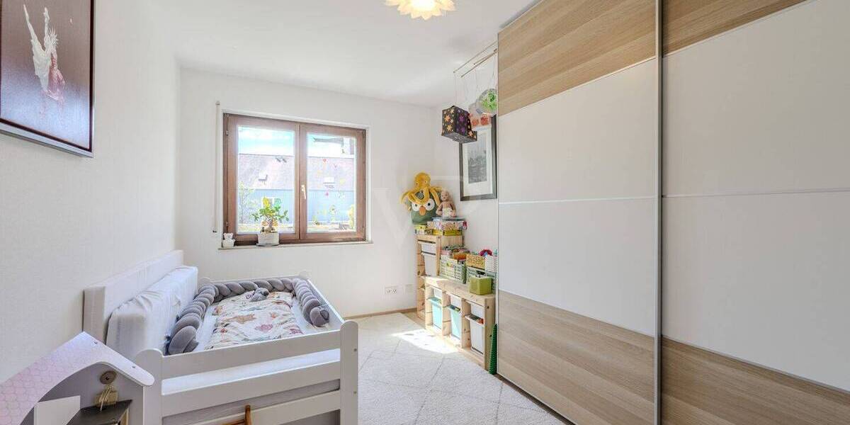 Etagenwohnung Schwieberdingen - 4 Zimmer, 110 m&sup2;, 438.000&euro; | Angebot:26359180