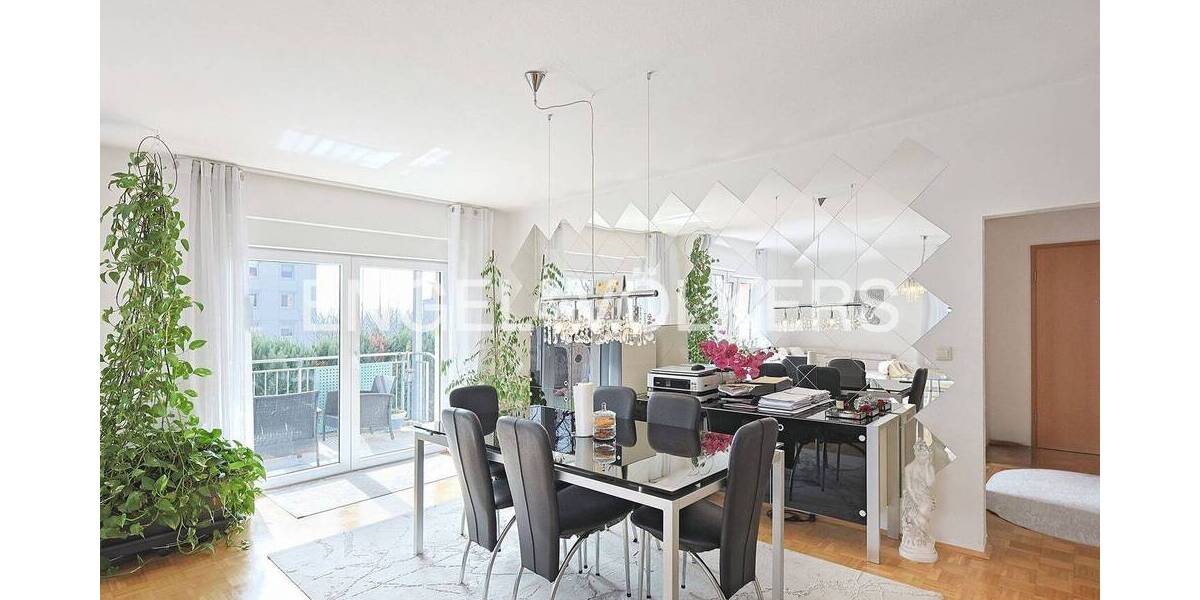 Etagenwohnung Ludwigsburg Süd - 4 Zimmer, 126 m&sup2;, 490.000&euro; | Angebot:26141181