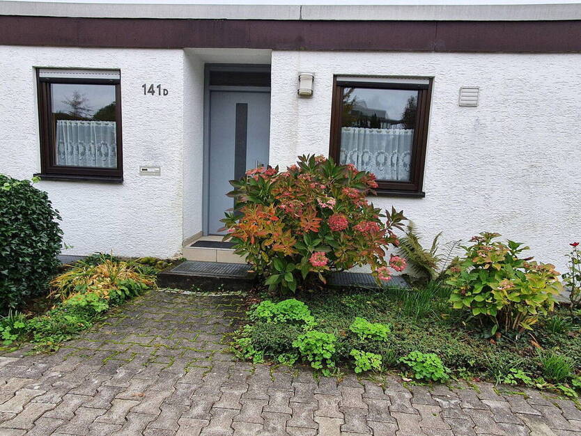 Von Privat - Bungalow mit großzügigem Garten