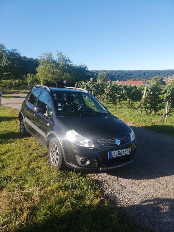 (SX4) S-Cross