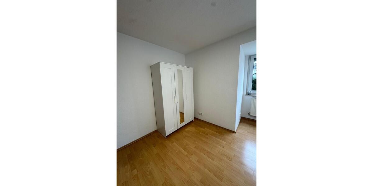Erdgeschoßwohnung Ludwigsburg Pflugfelden - 1 Zimmer, 19 m&sup2;, 630&euro; | Angebot:25080105