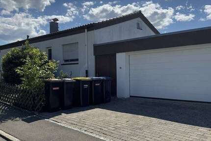 Haus zum Mieten in Reutlingen 2.100 € 154 m²