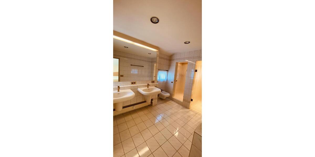 Maisonettenwohnung Sindelfingen Darmsheim - 3.5 Zimmer, 157 m&sup2;, 1.740&euro; | Angebot:26056108