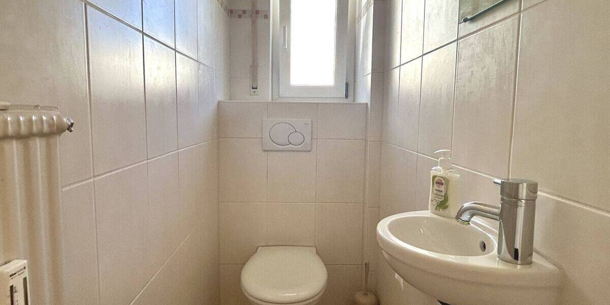 Etagenwohnung Stuttgart Weilimdorf - 3 Zimmer, 82 m&sup2;, 295.000&euro; | Angebot:26804869