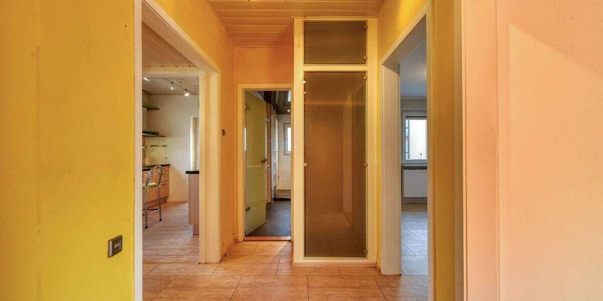 Mehrfamilienhaus, Wohnhaus Stuttgart Zuffenhausen - 1 Zimmer, 276 m&sup2;, 850.000&euro; | Angebot:25671011