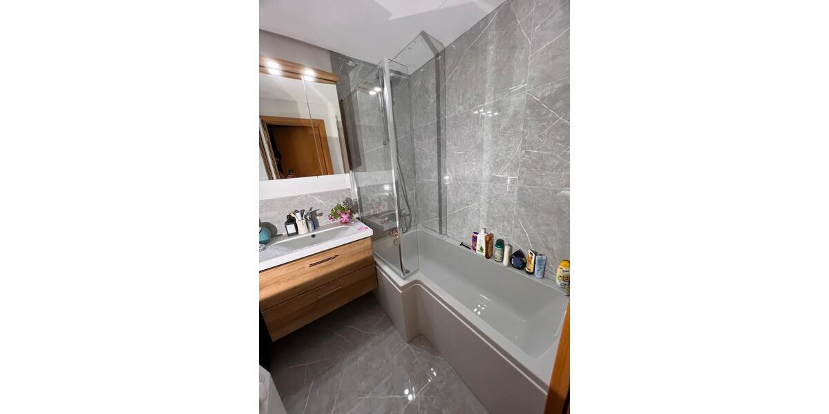 Mehrfamilienhaus, Wohnhaus Bietigheim-Bissingen Bissingen - 3.5 Zimmer, 87 m&sup2;, 269.000&euro; | Angebot:26980290