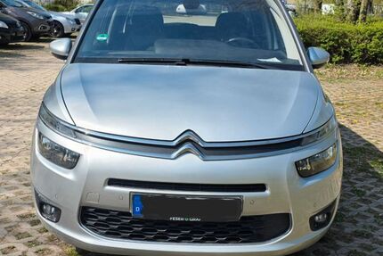 Citroen C4 Picasso 91.000 km 6.200 &euro; Stammheim 70439
