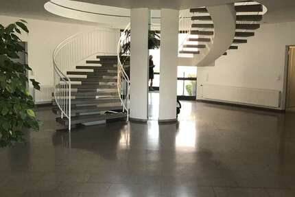 Gewerbeobjekt Stuttgart Degerloch - 410&euro; | Angebot:26389513