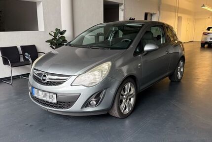 Opel Corsa 125.000 km 3.900 &euro; Böblingen 71034