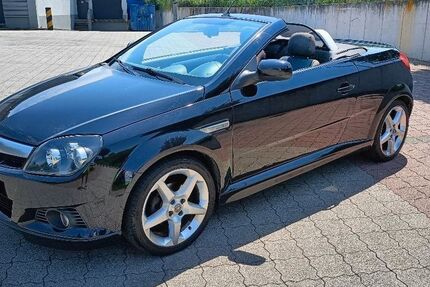 Opel Tigra 204.450 km 2.888 &euro; Möglingen 71696