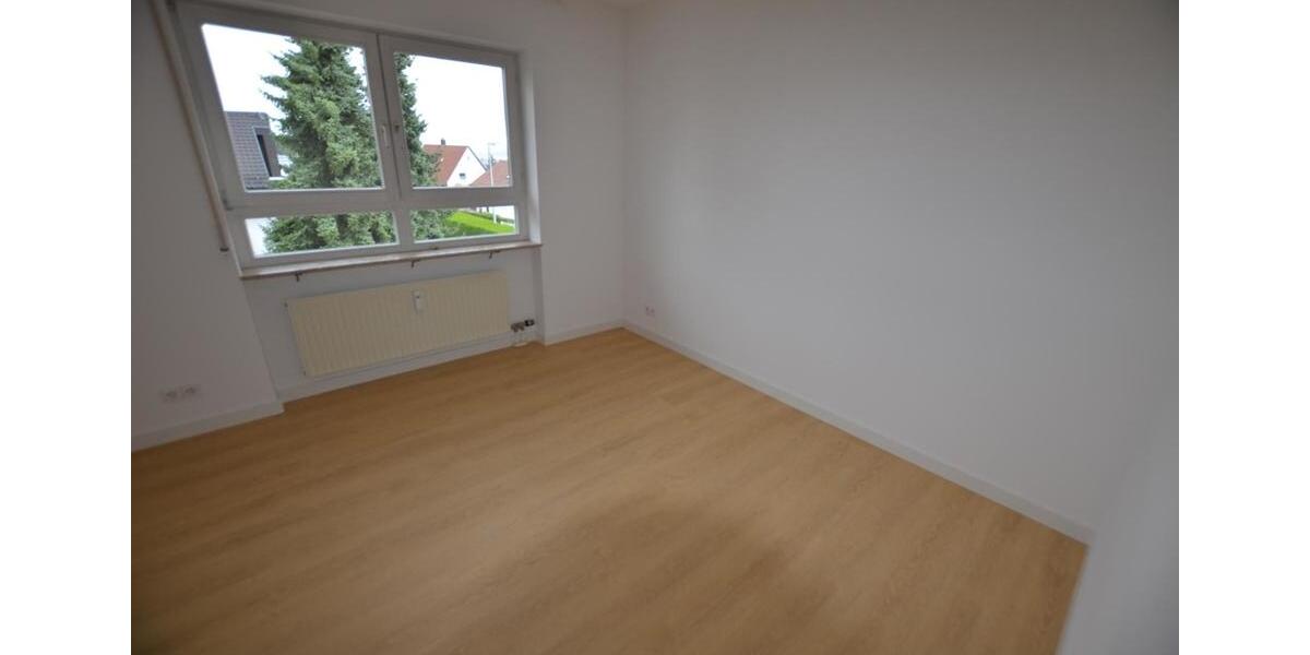 Etagenwohnung Filderstadt - 3 Zimmer, 81 m&sup2;, 1.050&euro; | Angebot:26235874