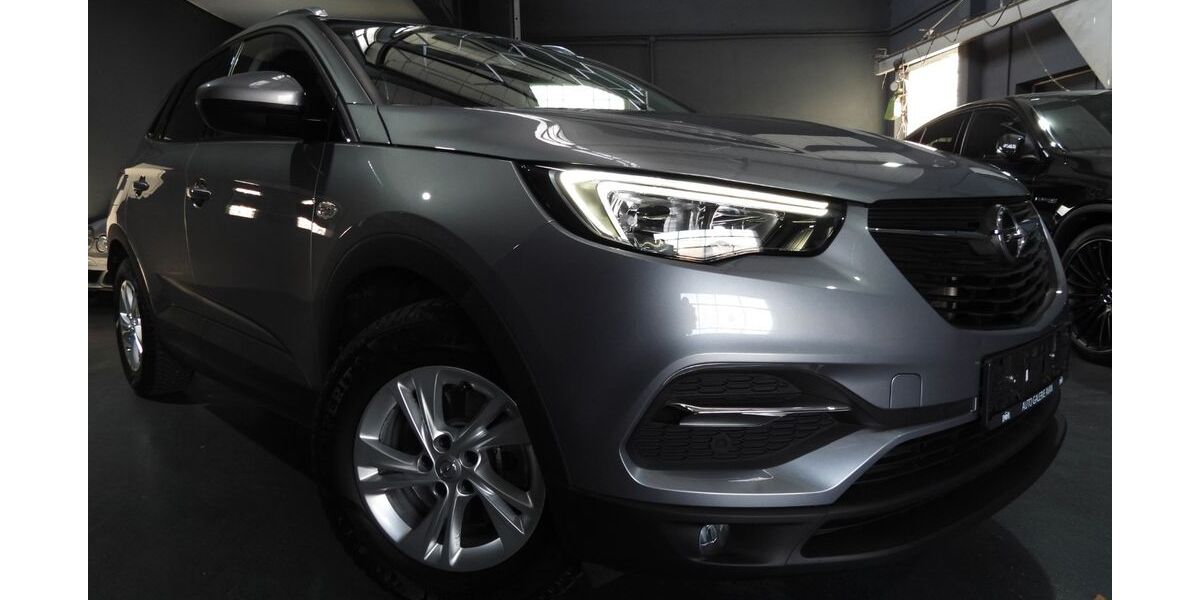 Opel Grandland (X) 92.169 km 12.900 € Schorndorf bei Stuttgart 73614