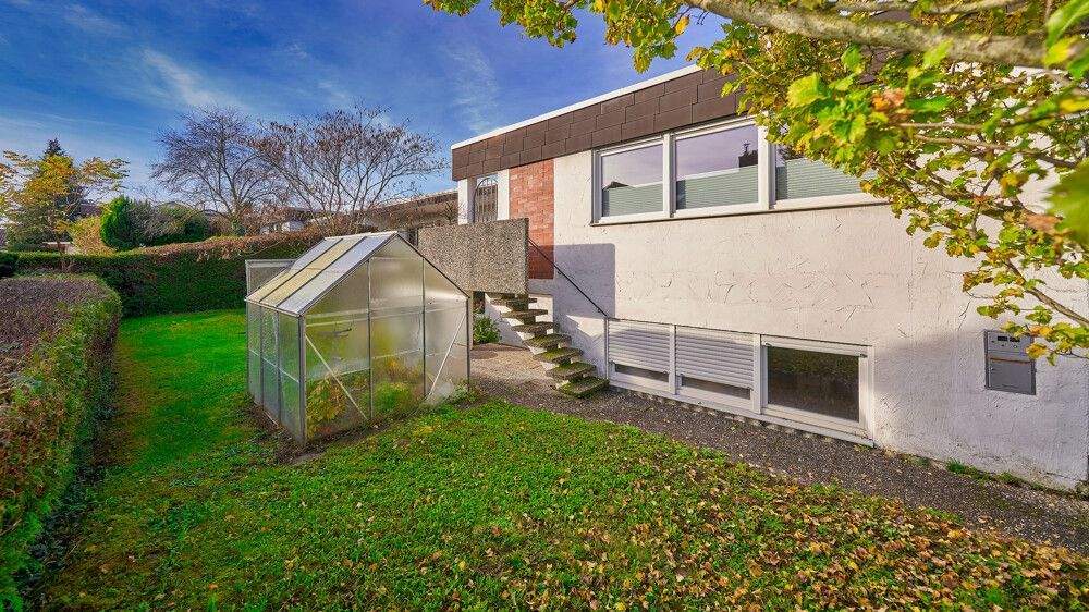 Bungalow Vaihingen an der Enz / Roßwag Roßwag - 7 Zimmer, 208 m&sup2;, 599.000&euro; | Angebot:25697225