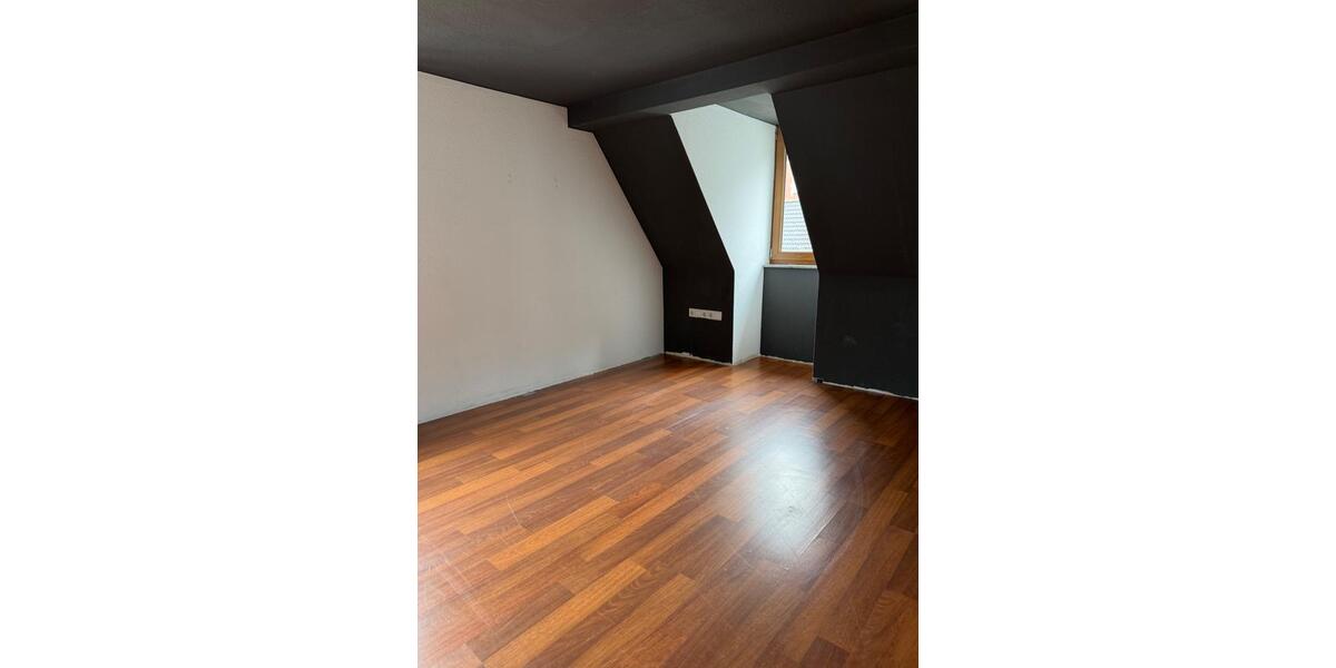 Maisonettenwohnung Stuttgart Stuttgart-Süd - 4 Zimmer, 60 m&sup2;, 1.050&euro; | Angebot:26313640