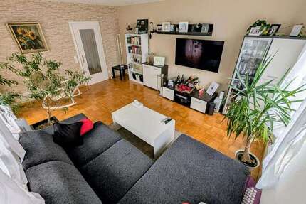 Wohnen auf Zeit in Esslingen 1.400 € 1 zimmer