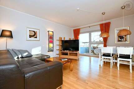 Wohnung zum Mieten in Stuttgart 1.990 € 75 m² 3 zimmer