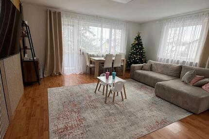 Helle 3,5 Zimmerwohnung mit 95 m2 in Stuttgart -Mühlhausen 3.5 zimmer