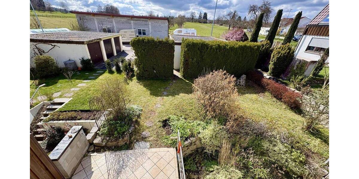 Reihenendhaus Hildrizhausen - 7 Zimmer, 178 m&sup2;, 535.000&euro; | Angebot:26119497