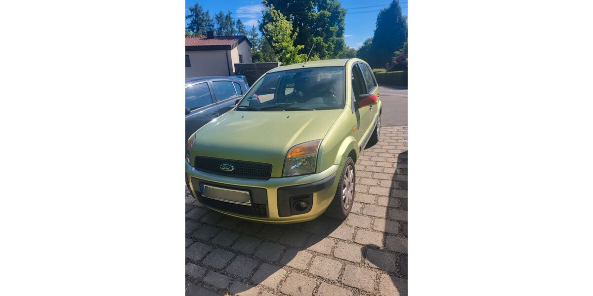 Ford Fusion 165.313 km 2.450 &euro; Backnang 71522