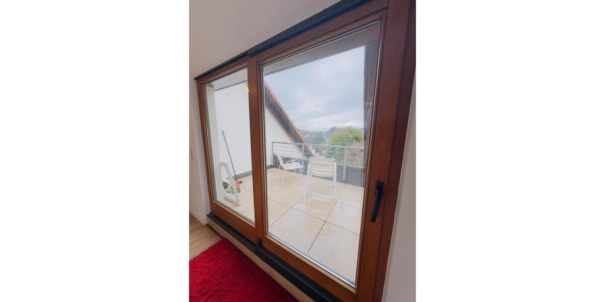 Dachgeschoßwohnung Esslingen am Neckar Hegensberg - 3 Zimmer, 72 m&sup2;, 1.154&euro; | Angebot:26276899