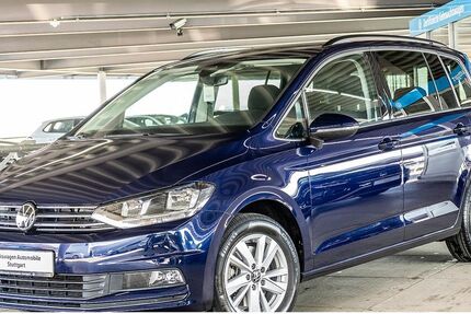VW Touran 22.901 km 29.430 &euro; Stuttgart-Wangen 70188