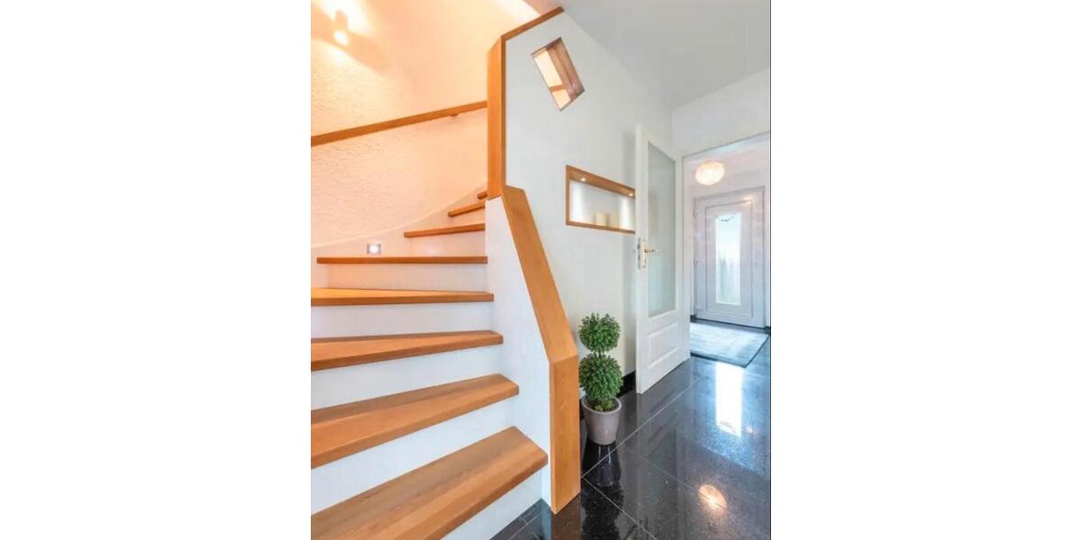 Reihenhaus Leonberg - 5 Zimmer, 132 m&sup2;, 718.000&euro; | Angebot:26817409